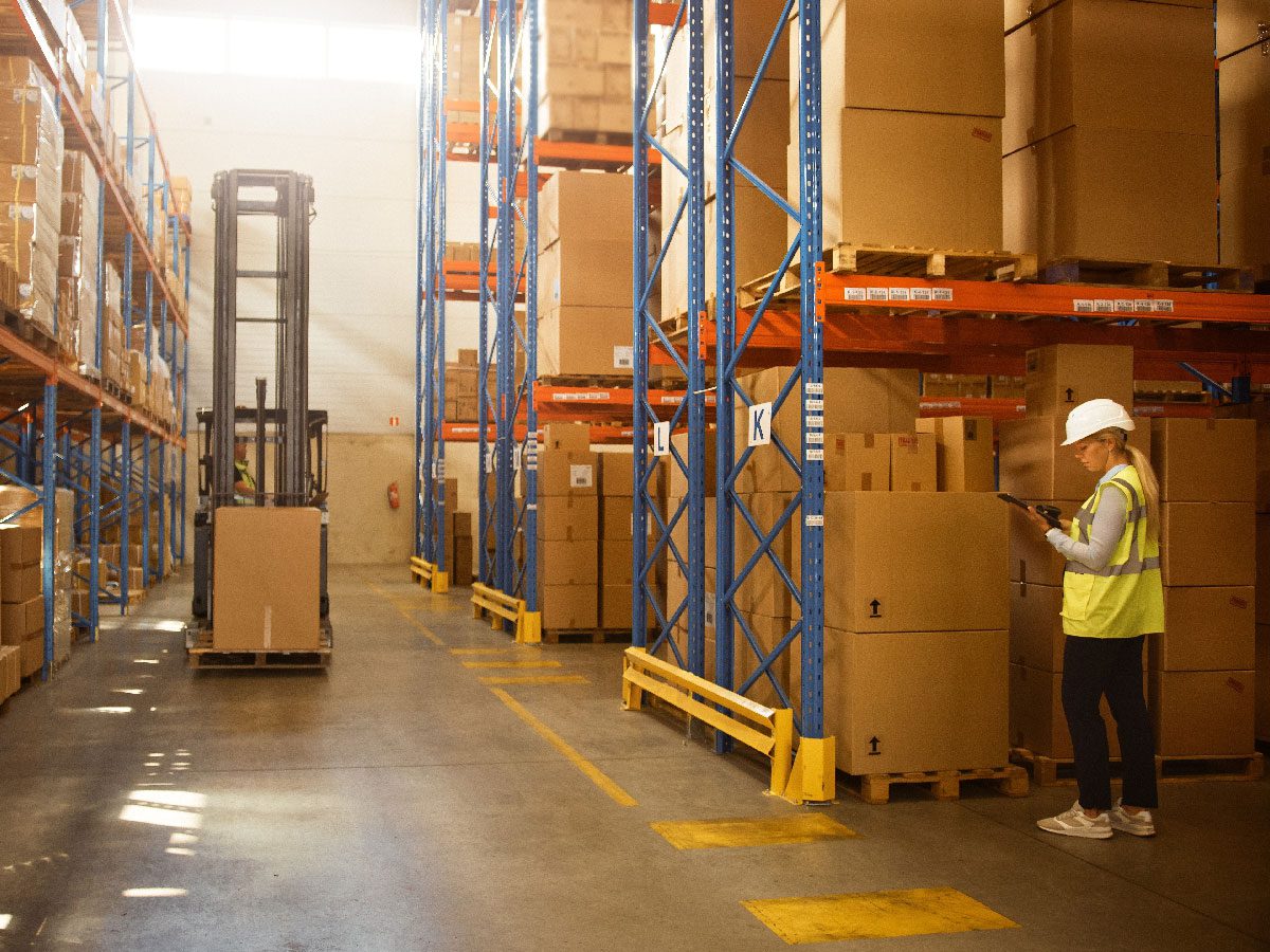 Warehouse inventory management supporting chemical supply chain and distribution operations